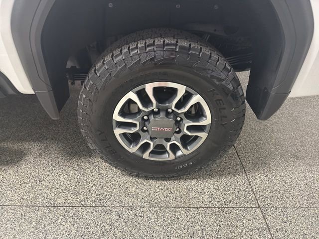 Used 2023 GMC Sierra 2500 SLT w/ SLT Convenience Package AWD/4WD image 12