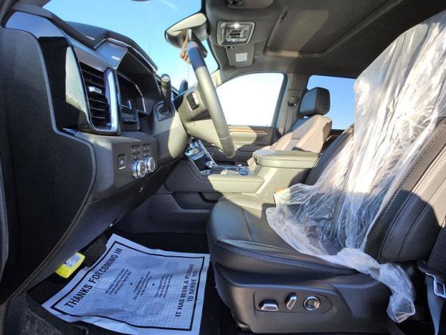 Used 2025 GMC Sierra 2500 Denali w/ Technology Package image 8