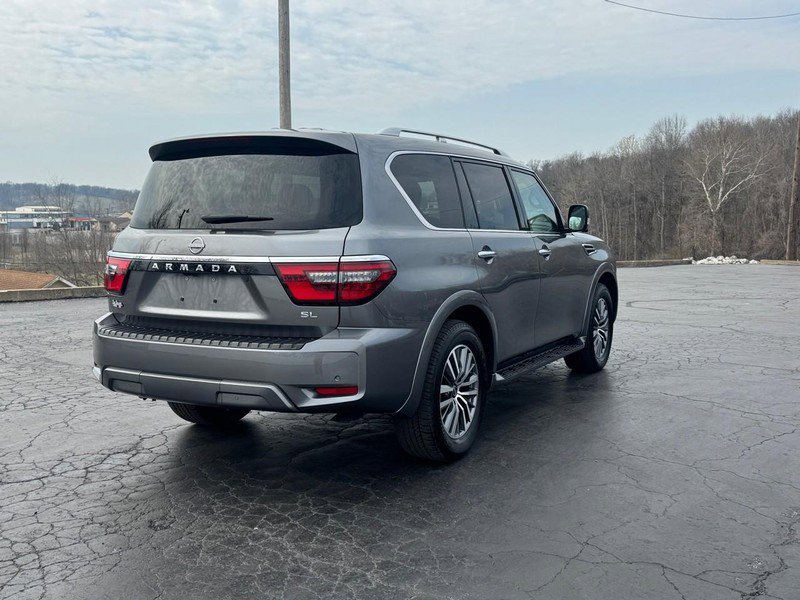 Used 2024 Nissan Armada SL w/ Captain's Chairs Package image 6