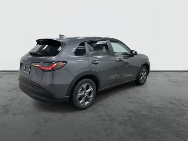Certified 2027 Honda HR-V LX image 4