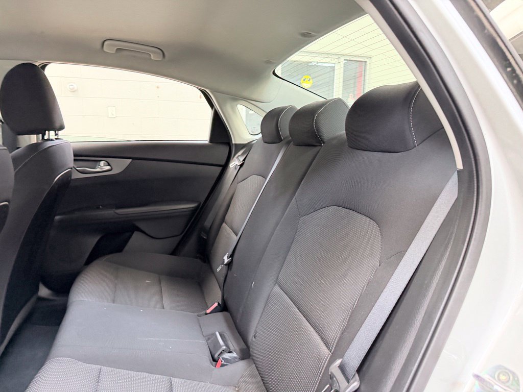 Used 2019 Kia Forte LXS FWD image 21