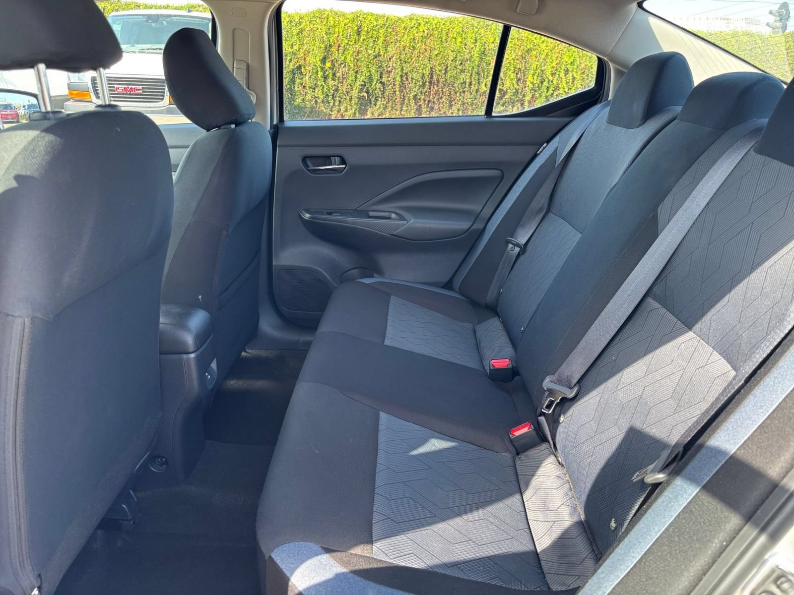 Used 2025 Nissan Versa SV FWD image 22