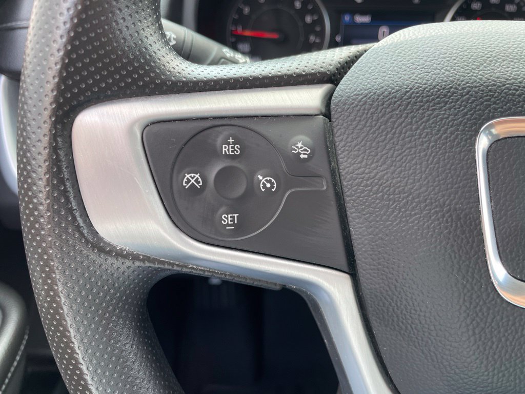Used 2024 GMC Terrain SLE w/ Elevation Edition FWD image 26
