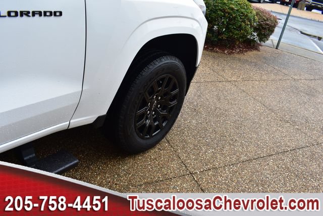 Used 2026 Chevrolet Colorado W/T w/ WT Custom Package AWD/4WD image 14