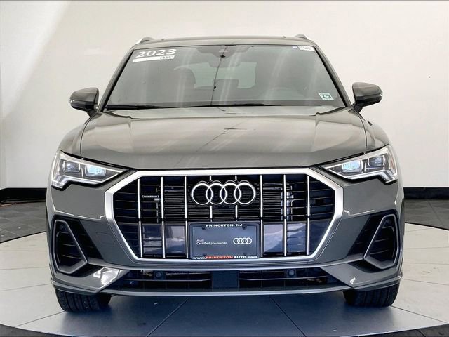 Certified 2023 Audi Q3 2.0T Premium Plus w/ Premium Plus Package image 3