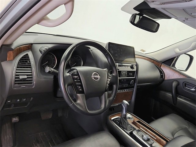 Used 2024 Nissan Armada SL image 16