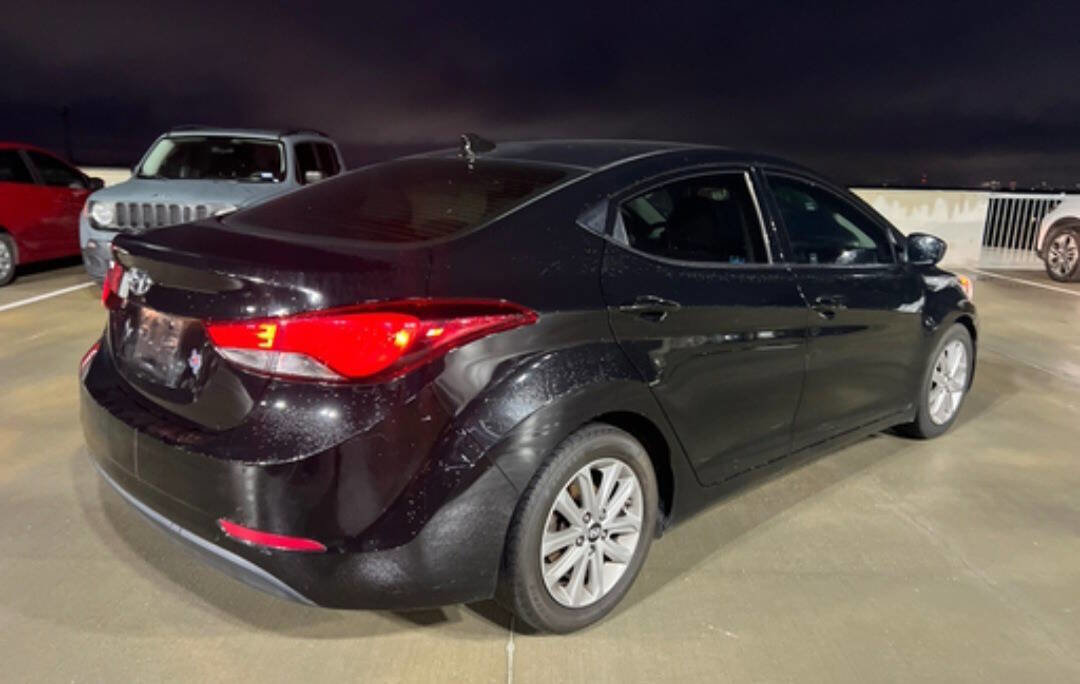 Used 2016 Hyundai Elantra SE w/ Option Group 02 image 4