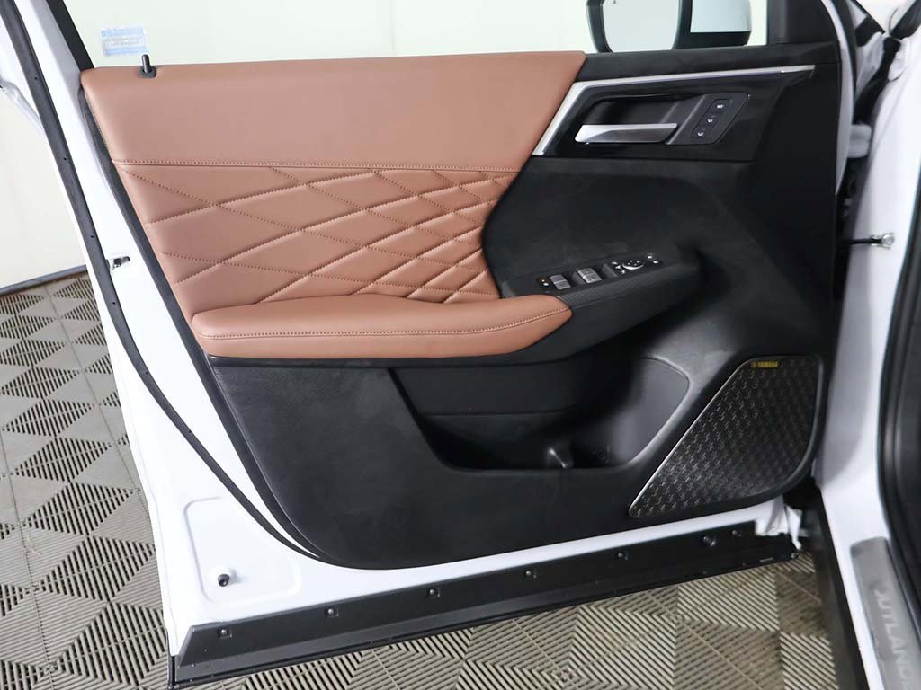 New 2026 Mitsubishi Outlander SEL image 30