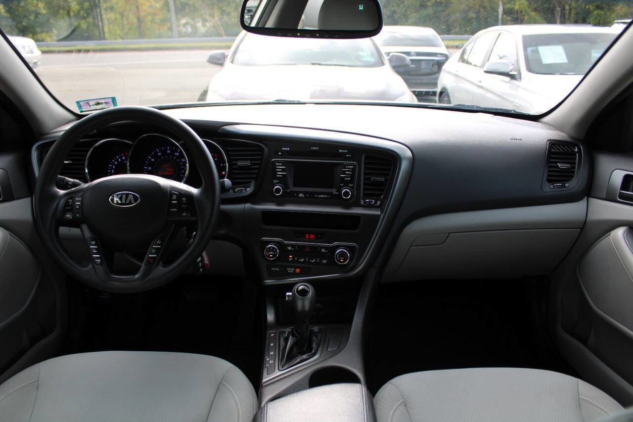 Used 2013 Kia Optima LX w/ Convenience Plus Pkg image 32