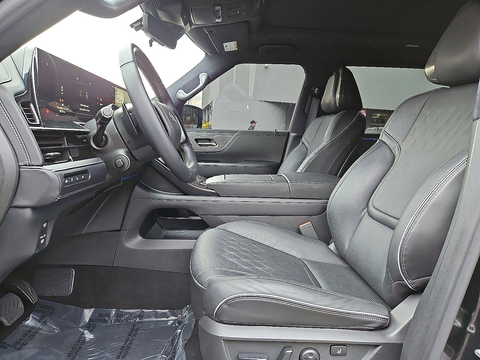 Certified 2025 INFINITI QX80 Autograph image 13