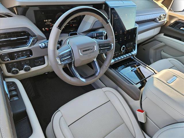 New 2025 GMC Yukon XL Denali w/ Denali Reserve Package image 3
