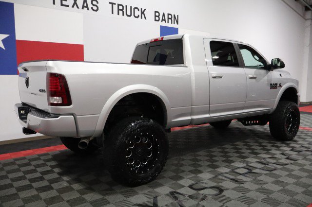 Used 2018 RAM 2500 Laramie w/ Sport Appearance Group AWD/4WD image 18