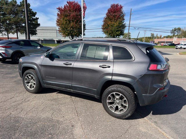 Used 2020 Jeep Cherokee Trailhawk w/ Cold Weather Group AWD/4WD image 6