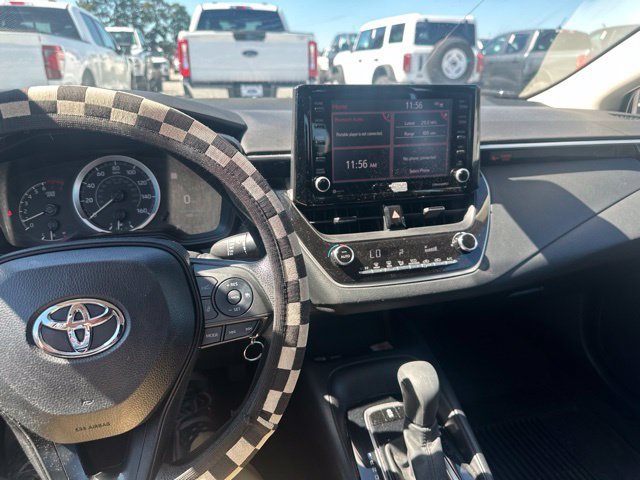 Used 2022 Toyota Corolla LE FWD image 11