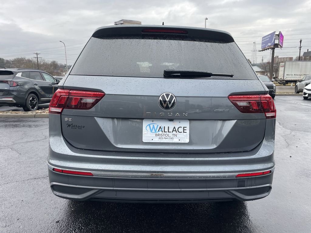 Certified 2023 Volkswagen Tiguan SE image 5