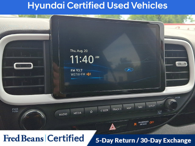 Used 2023 Hyundai Venue Limited FWD image 26