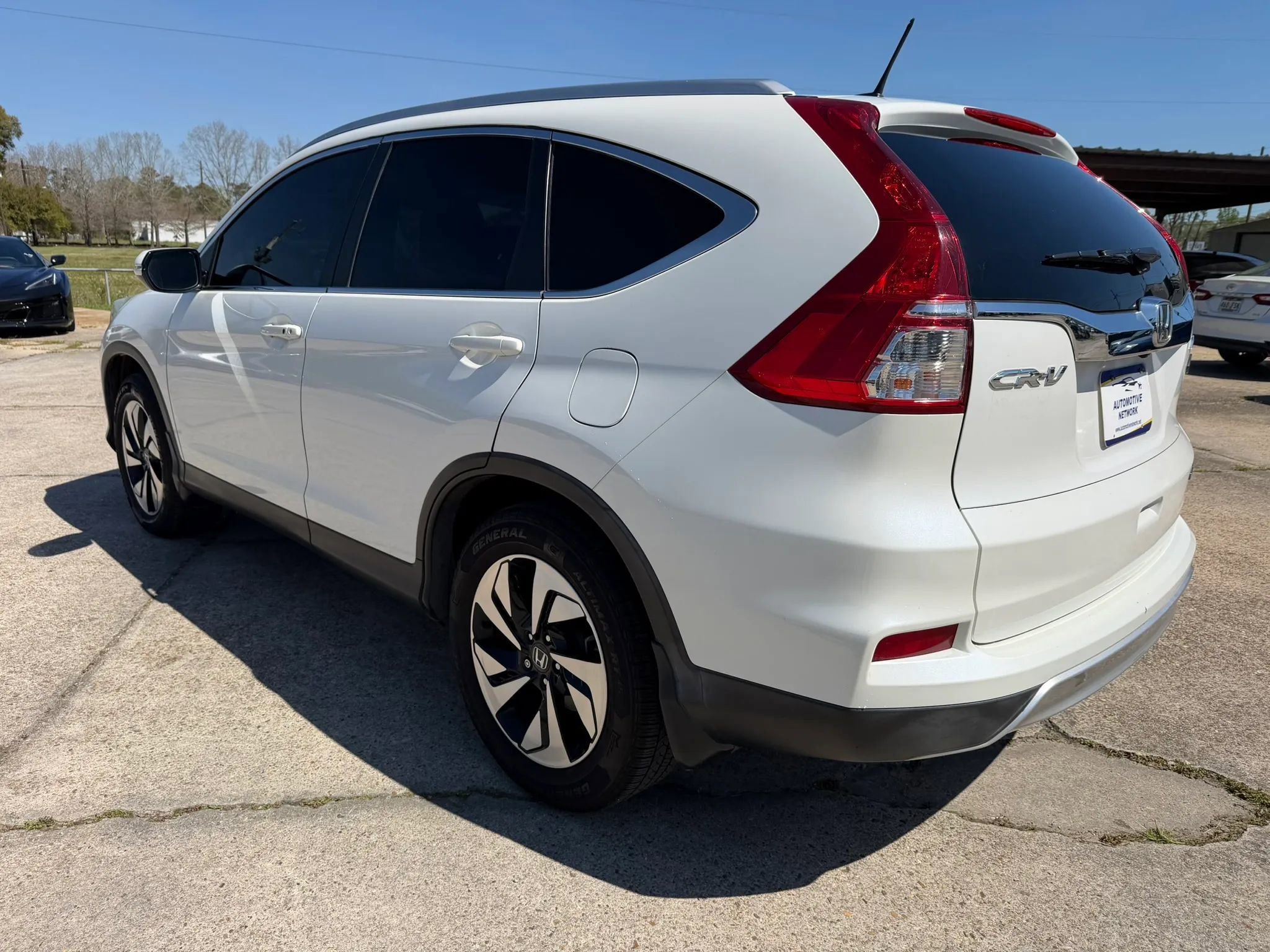 Used 2016 Honda CR-V Touring image 3