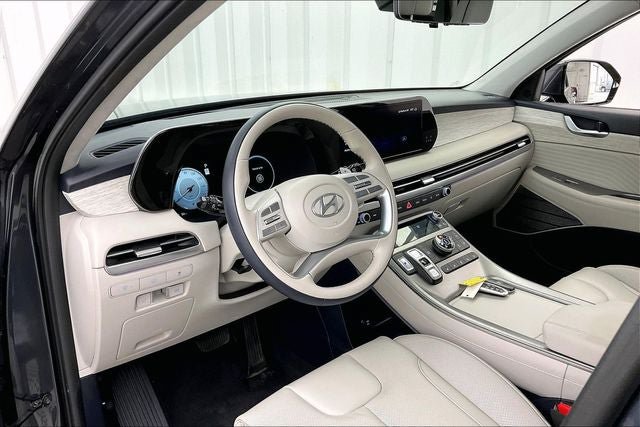 Used 2024 Hyundai Palisade Calligraphy AWD/4WD image 17