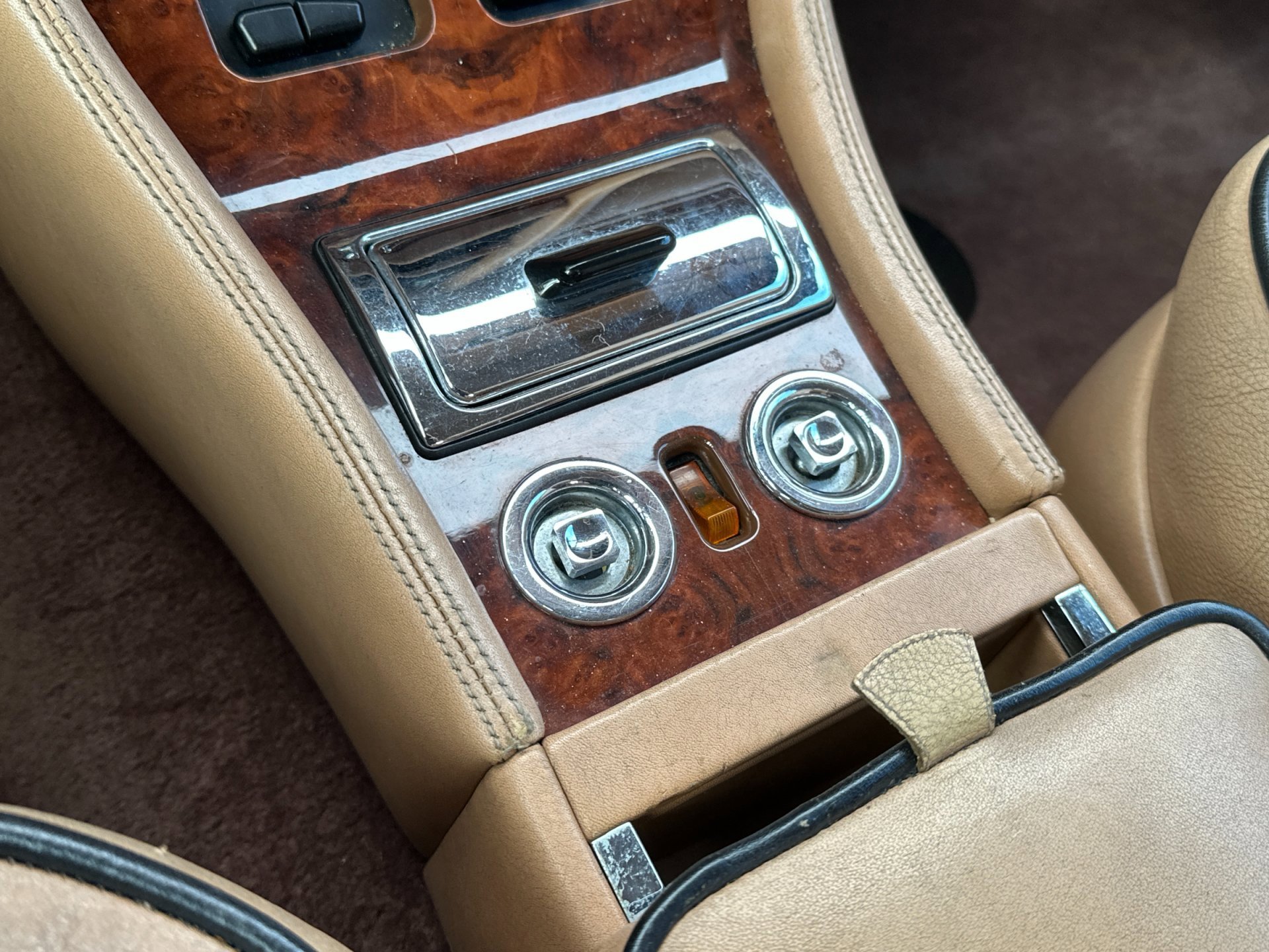 Used 1986 Rolls-Royce Corniche image 30