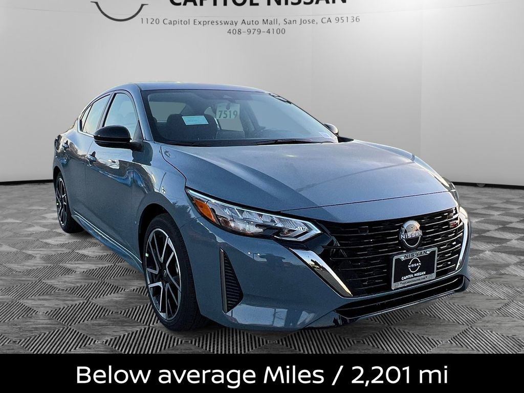 Certified 2025 Nissan Sentra SR image 3