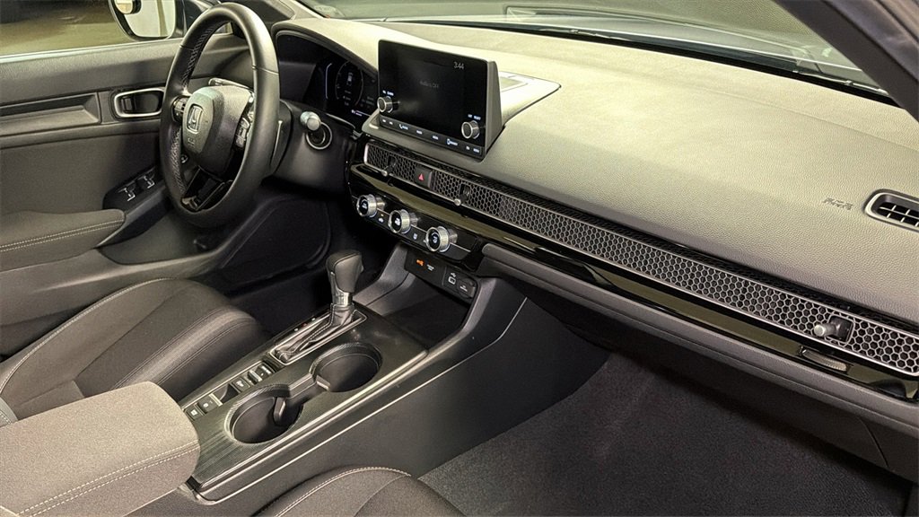 Used 2024 Honda Civic Sport image 10