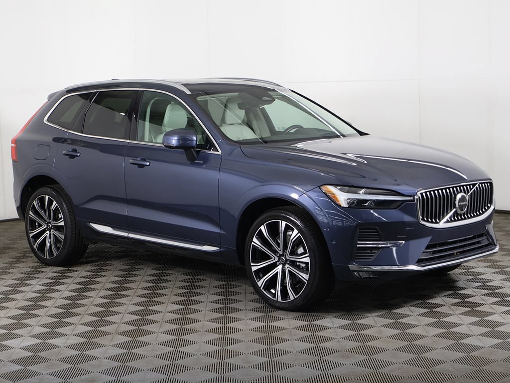 Used 2023 Volvo XC60 B6 Ultimate AWD/4WD image 2