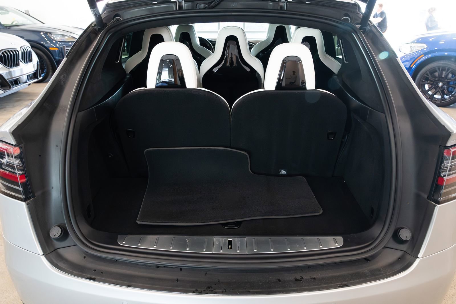 Used 2016 Tesla Model X P90D AWD/4WD image 8