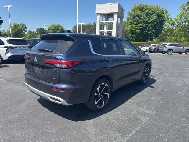 Used 2024 Mitsubishi Outlander SE AWD/4WD image 4