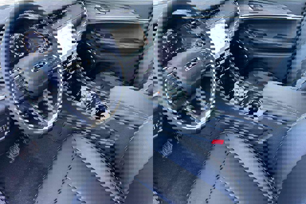 New 2026 Jeep Grand Cherokee Limited image 10