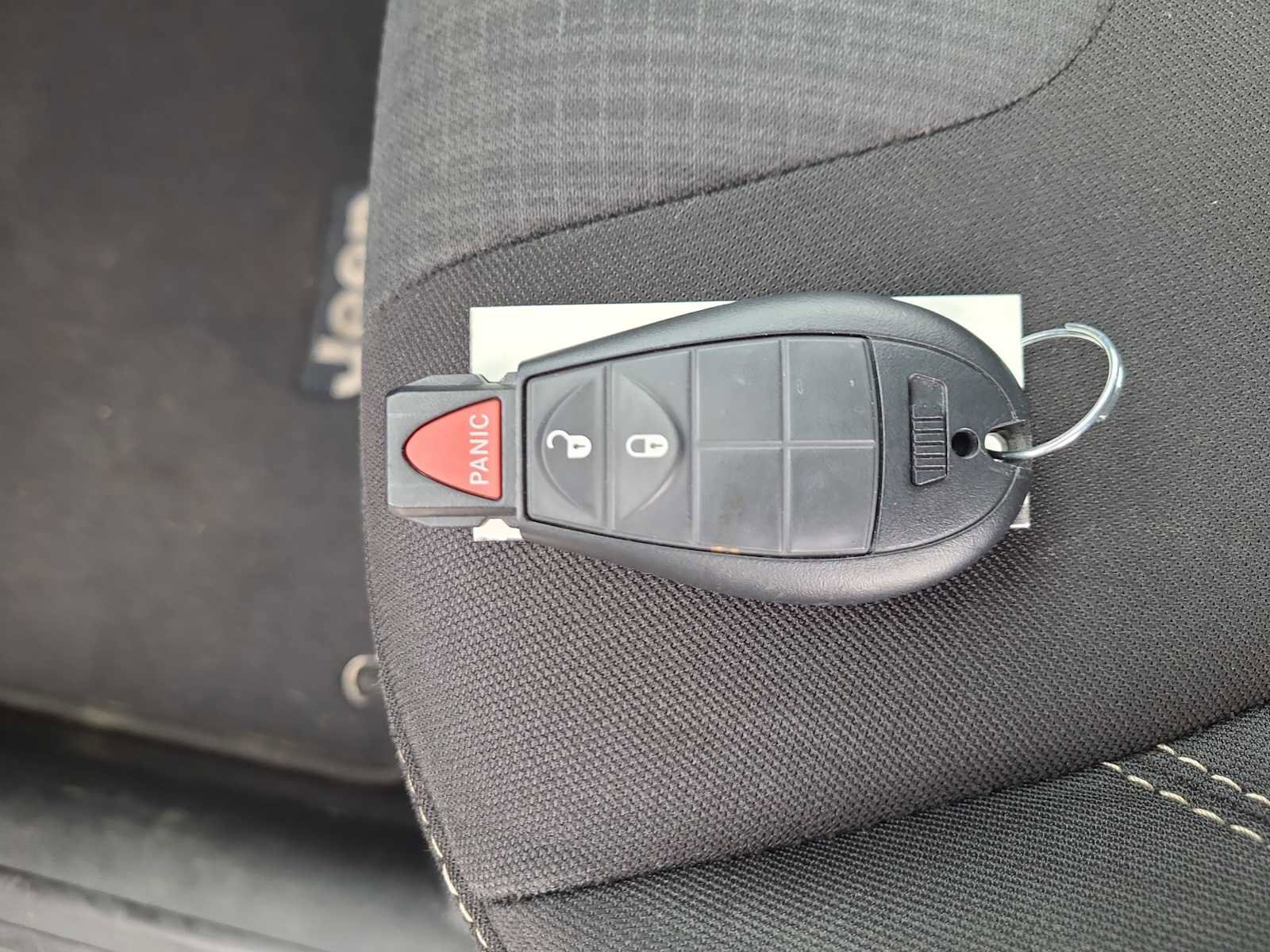 Used 2016 Jeep Cherokee Latitude image 28