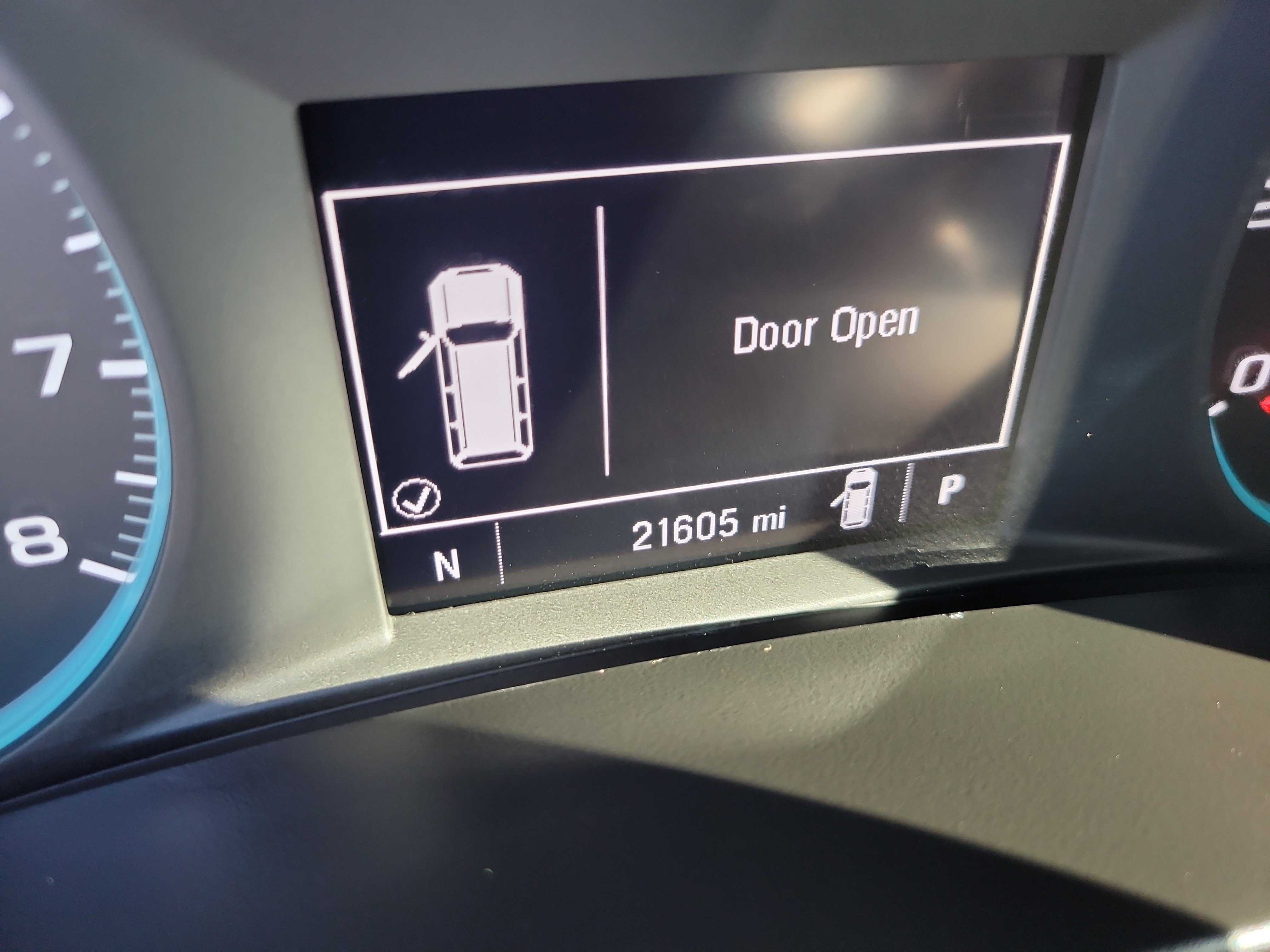 Used 2023 Chevrolet Equinox LS w/ Driver Confidence II Package FWD image 30