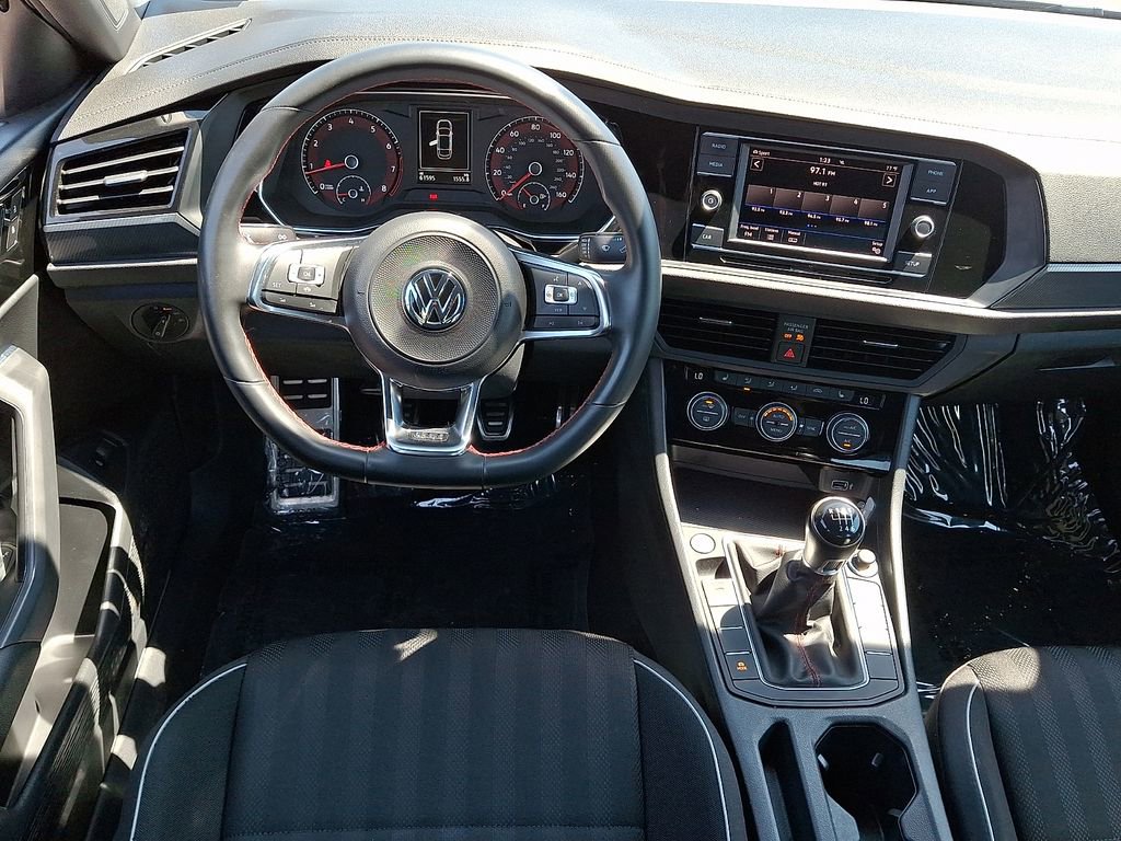 Used 2019 Volkswagen Jetta GLI FWD image 12