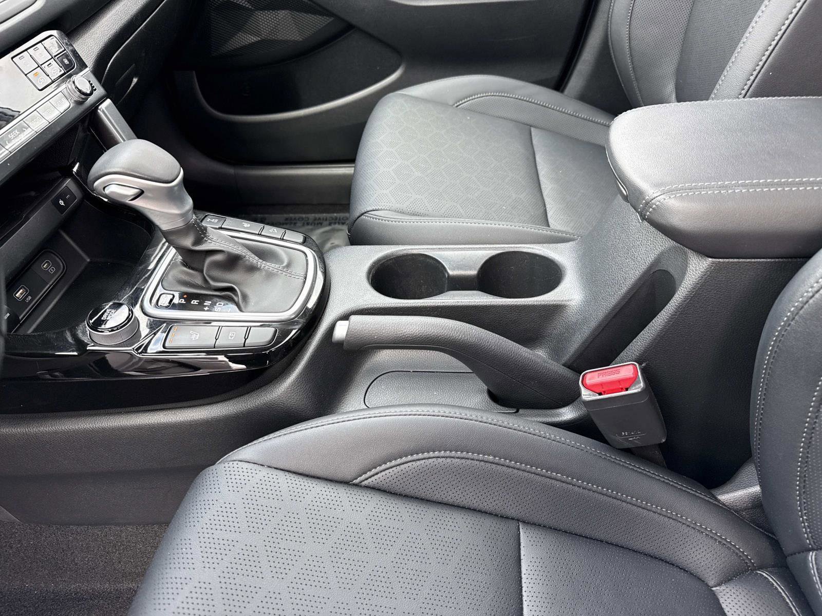 Used 2024 Kia Seltos EX image 15