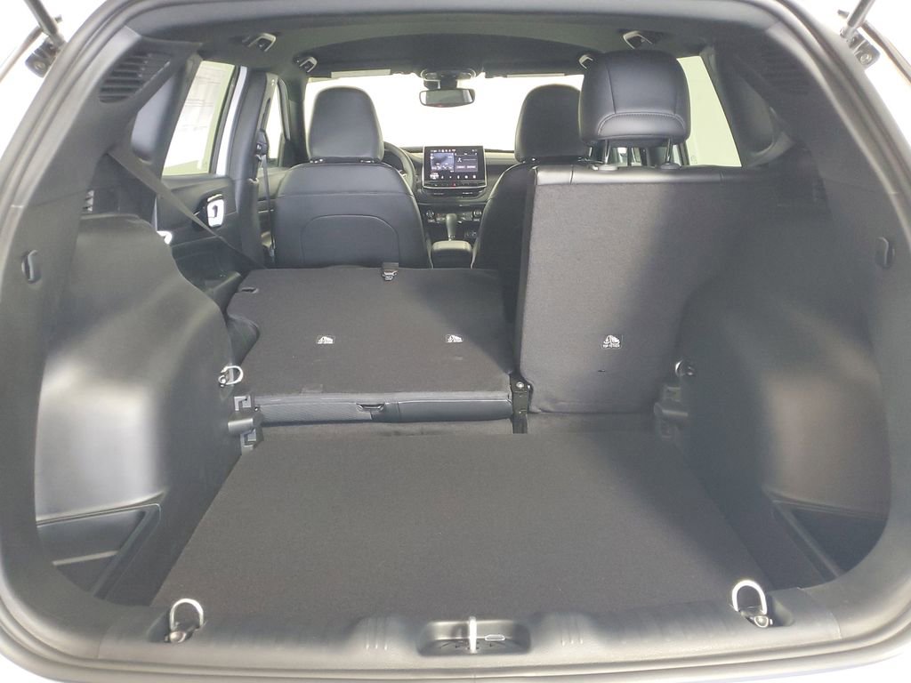 New 2026 Jeep Compass Latitude image 24