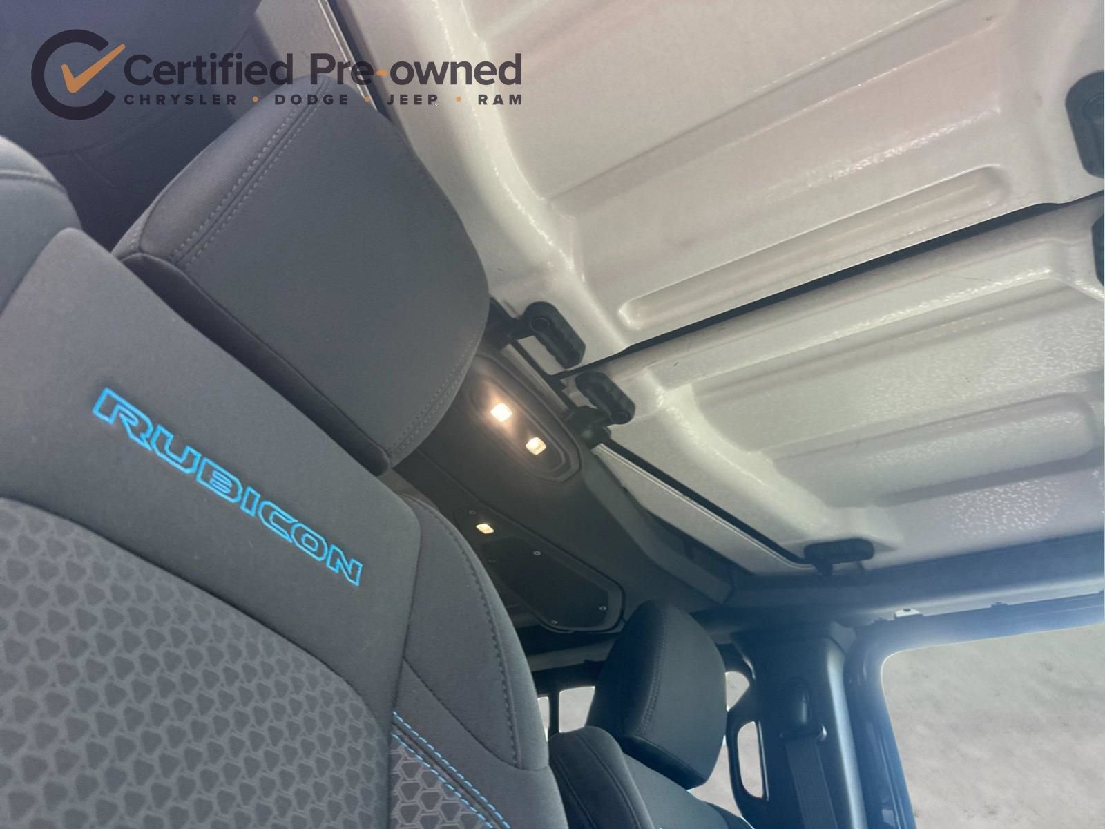 Used 2025 Jeep Wrangler Unlimited Rubicon 4xe w/ Safety Group AWD/4WD image 18
