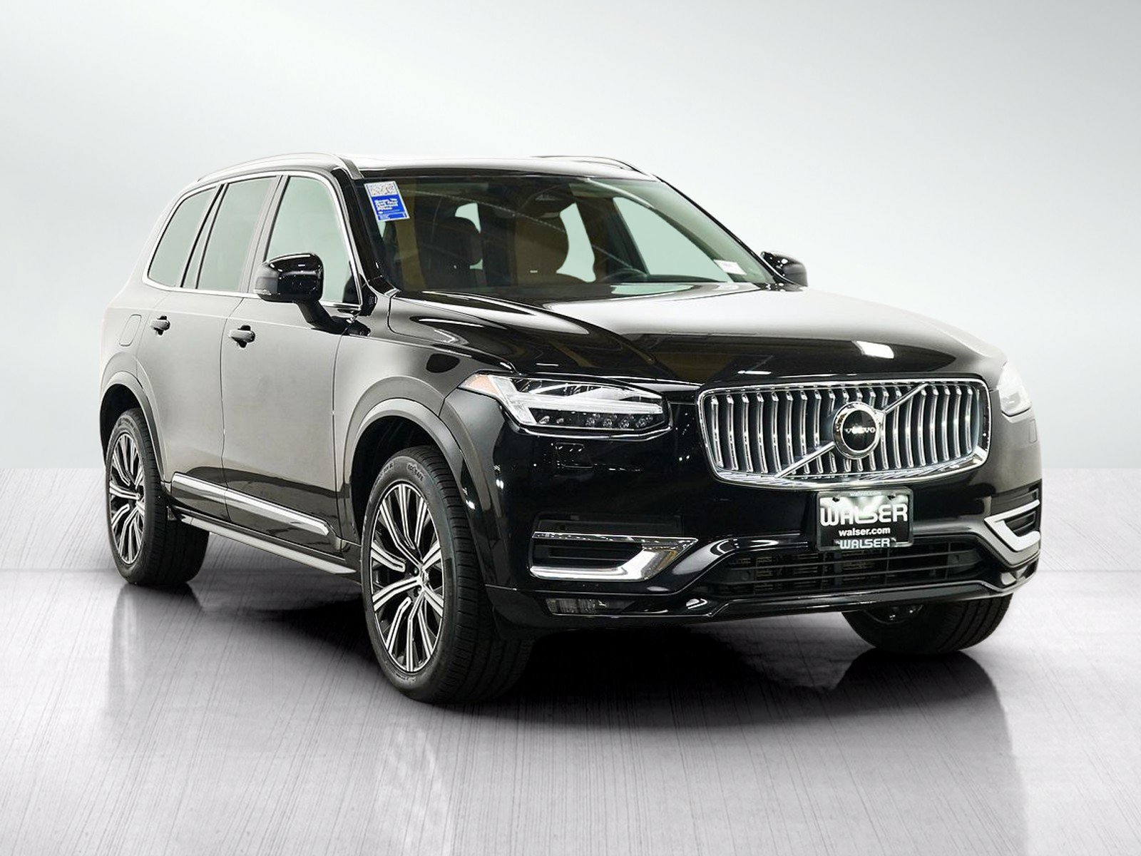 Used 2024 Volvo XC90 B6 Core w/ Protection Package Premier AWD/4WD image 7