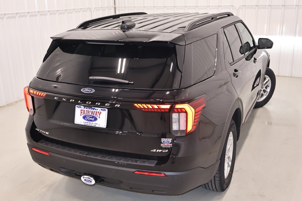 New 2026 Ford Explorer Active AWD/4WD image 36