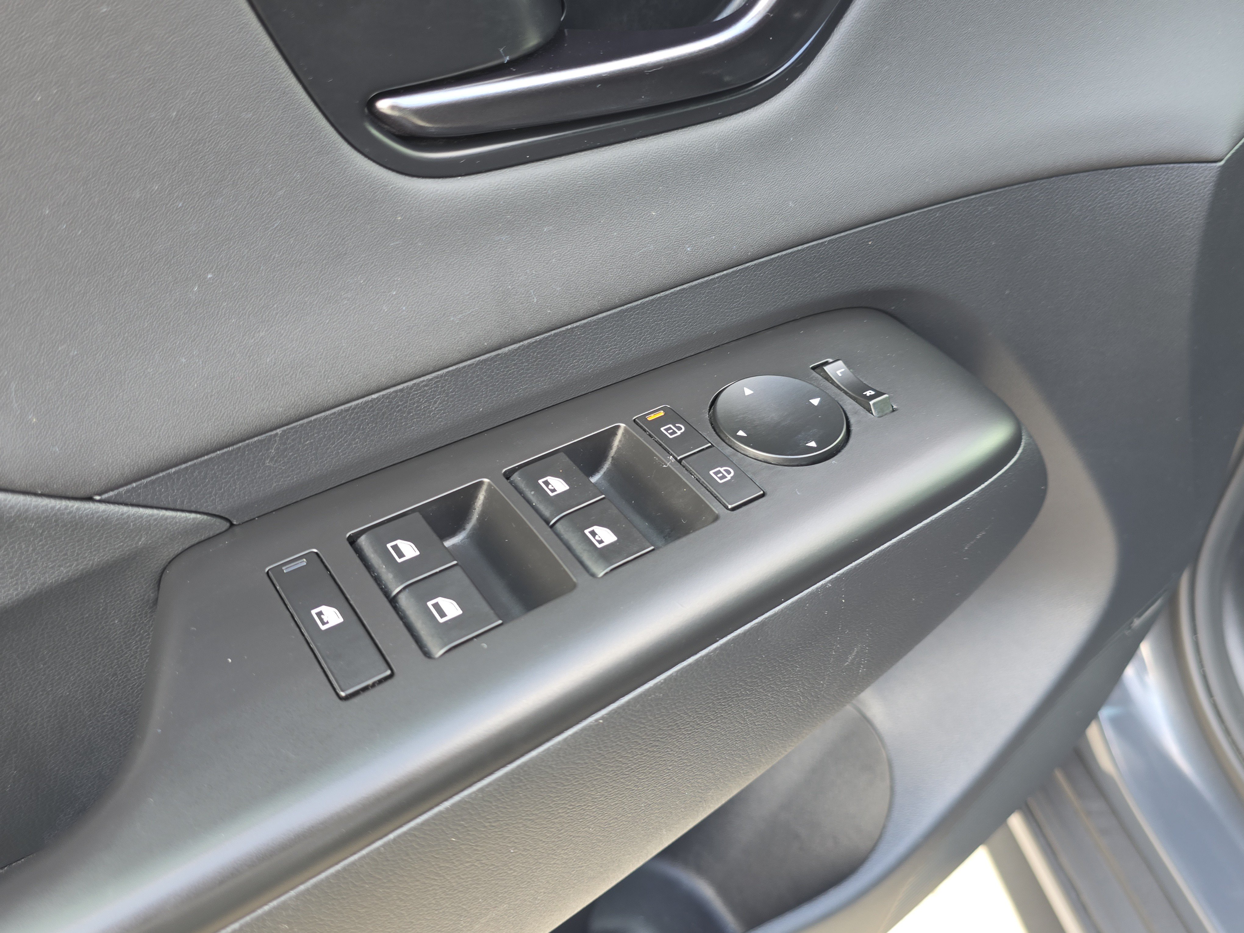 Used 2024 Hyundai Kona N Line AWD/4WD image 18