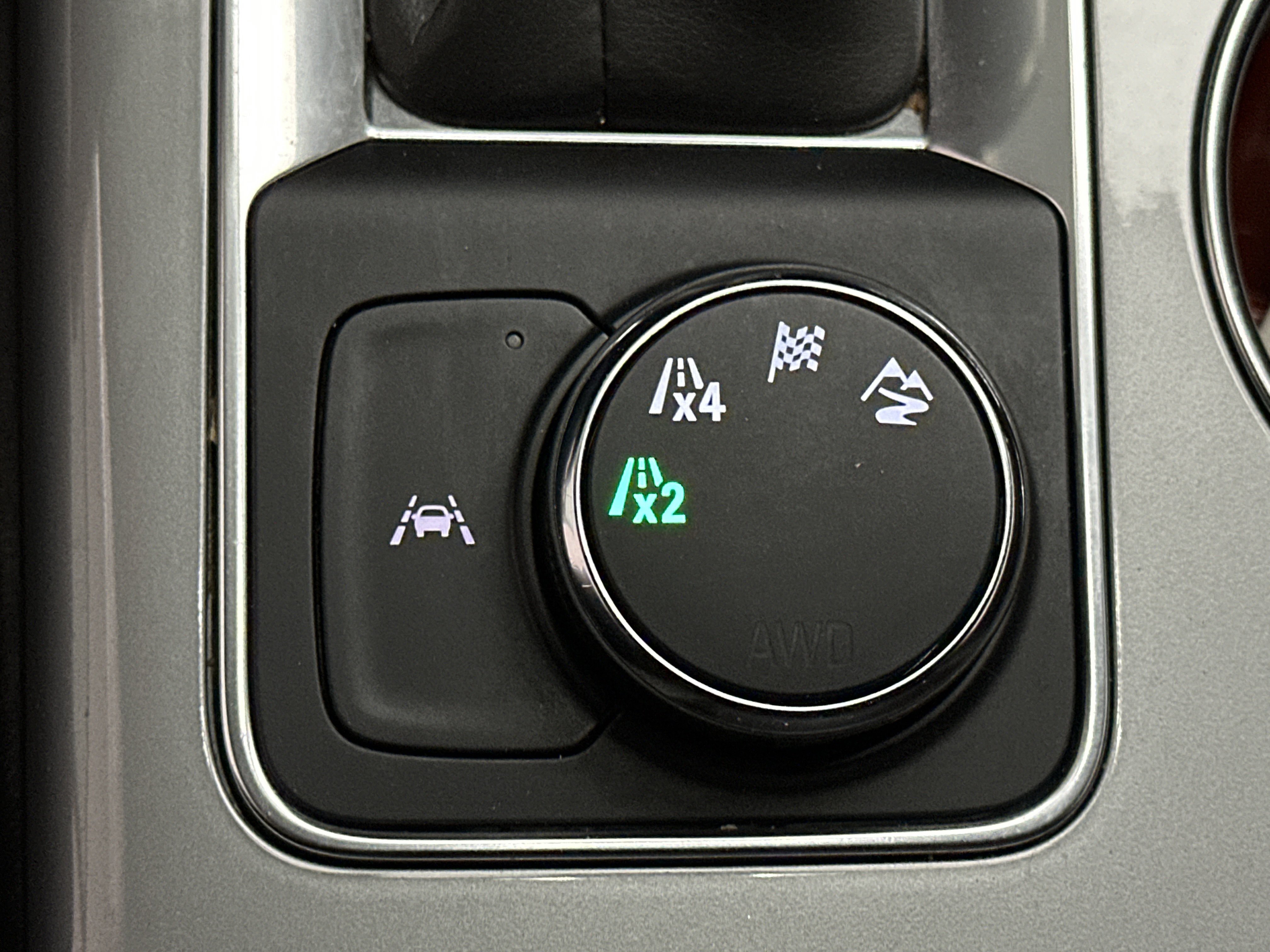 Used 2021 Chevrolet Blazer LT w/ Midnight/Sport Edition AWD/4WD image 31