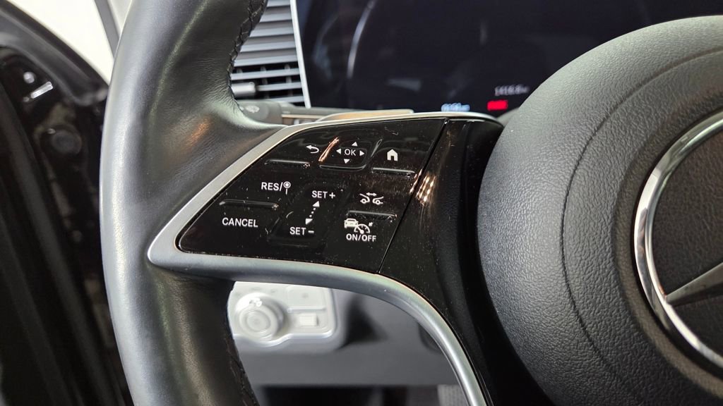 Used 2024 Mercedes-Benz GLE 450 4MATIC image 17