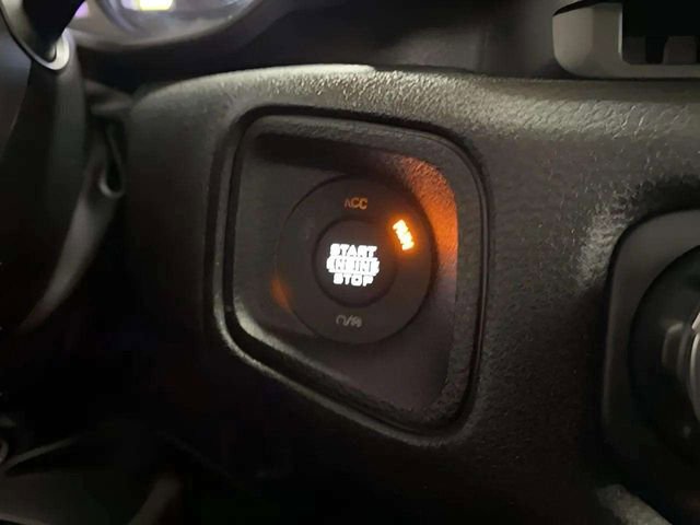 Used 2024 Jeep Wrangler Unlimited AWD/4WD image 56
