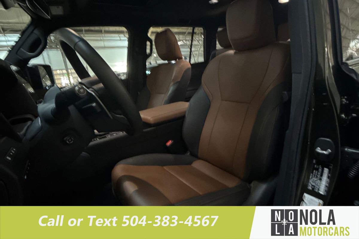 Used 2025 Lexus GX 550 w/ Cold Area Package AWD/4WD image 24