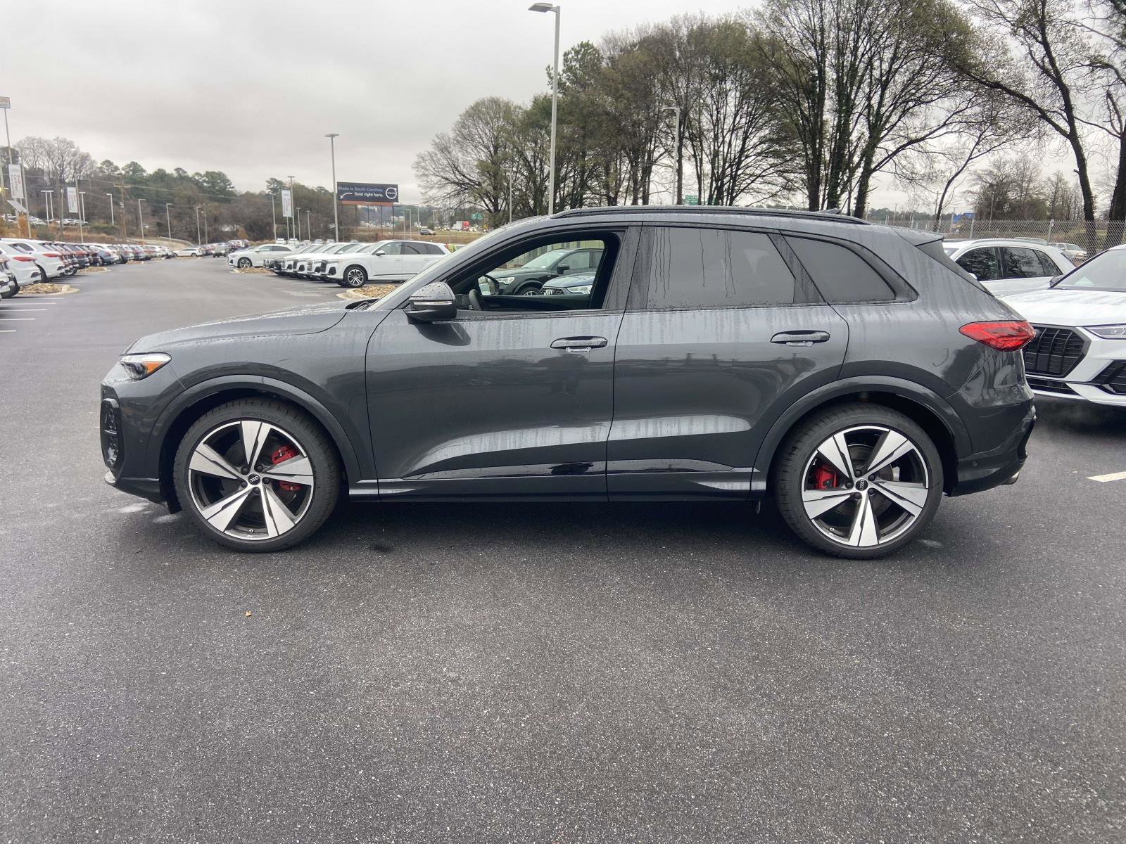 New 2025 Audi SQ5 Premium Plus image 6