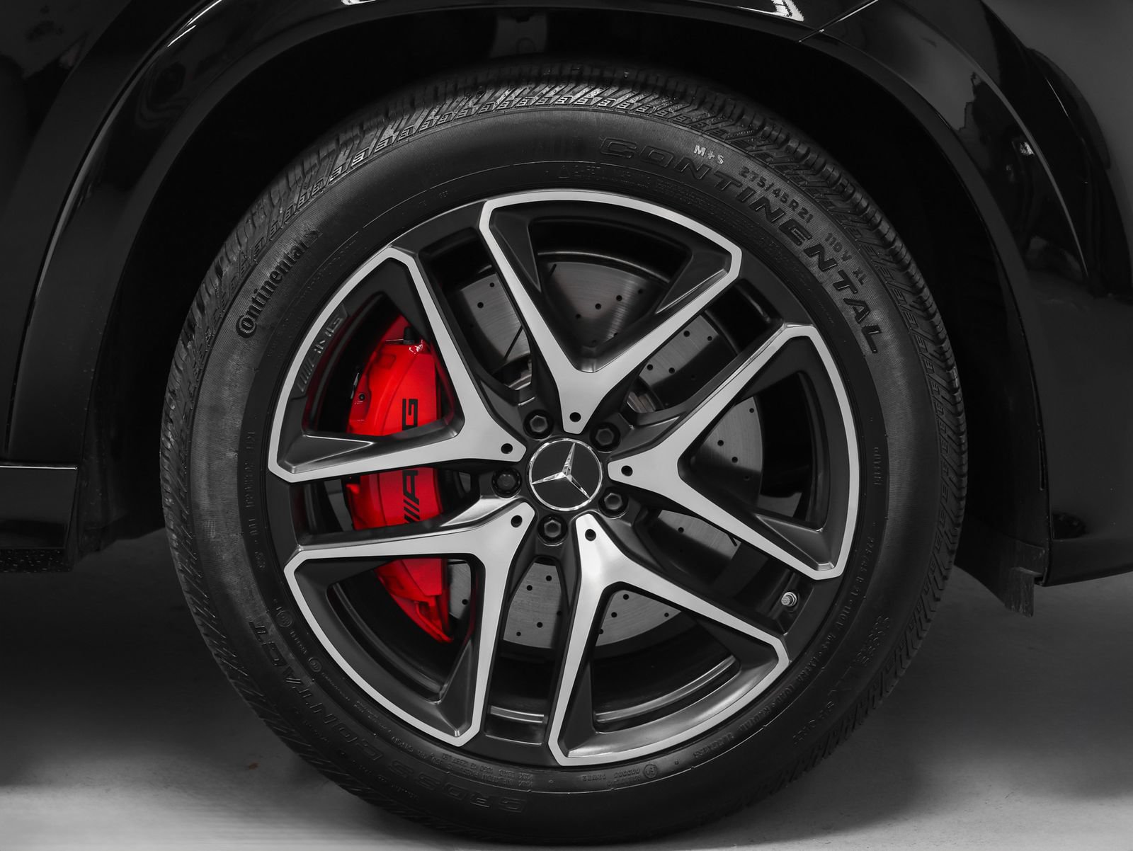 Used 2025 Mercedes-Benz GLE 63 AMG S w/ AMG Night Package image 16
