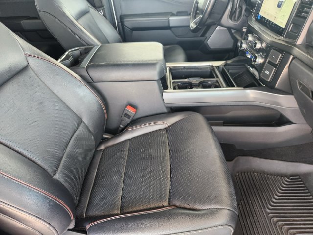 Used 2023 Ford F250 Lariat w/ Sport Appearance Package AWD/4WD image 13