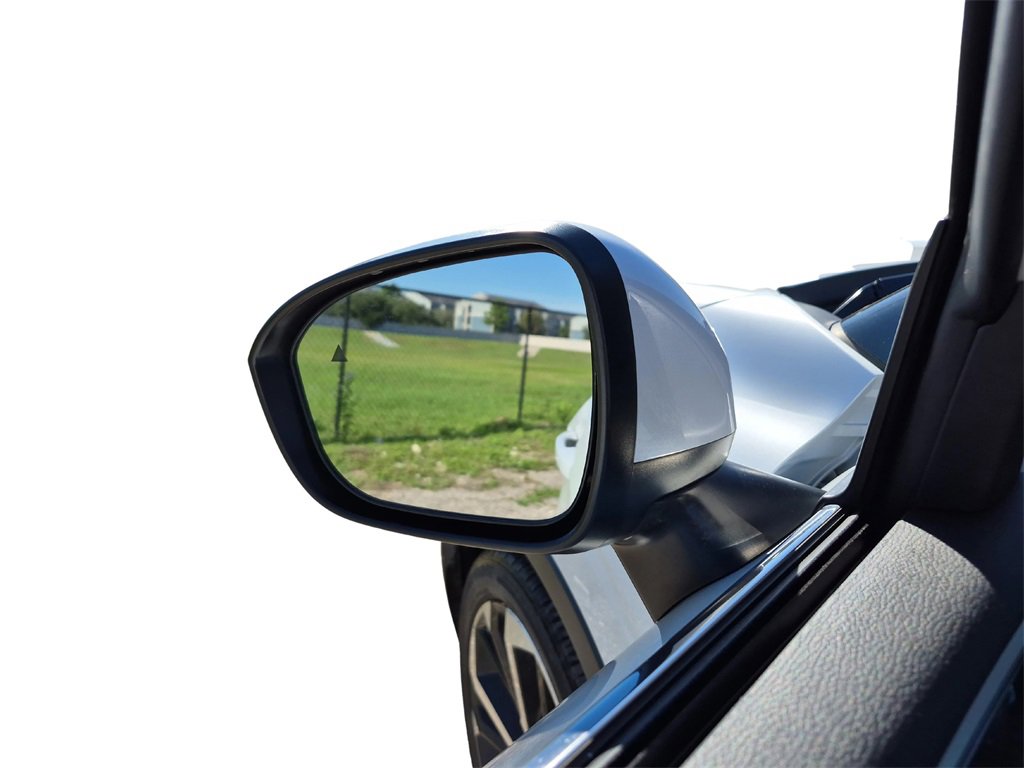 Used 2024 Mitsubishi Outlander 4WD Plug-In Hybrid image 18