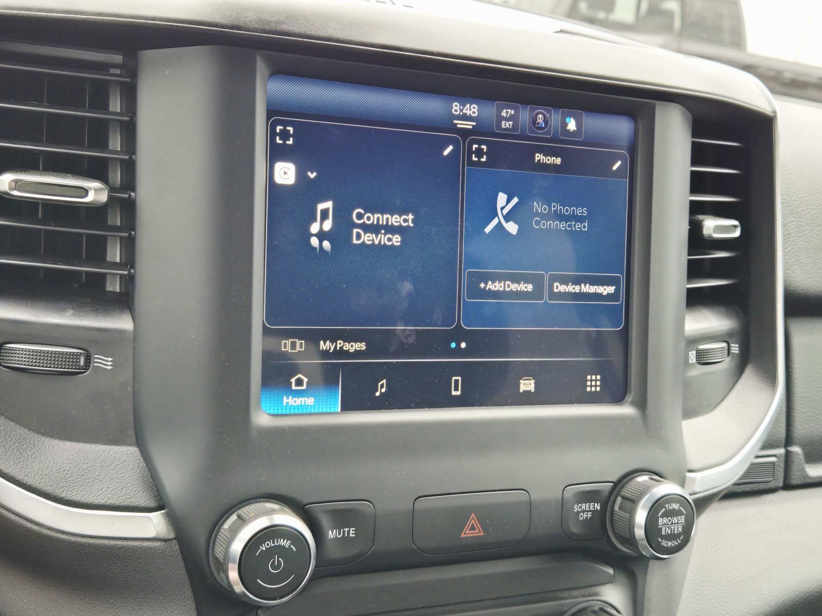 Used 2024 RAM 2500 Big Horn w/ Bed Utility Group image 27