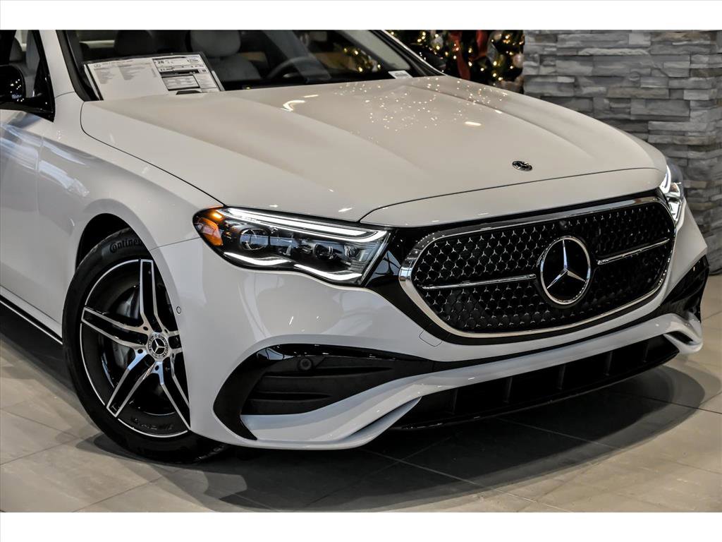 New 2026 Mercedes-Benz E 450 4MATIC Sedan video 2