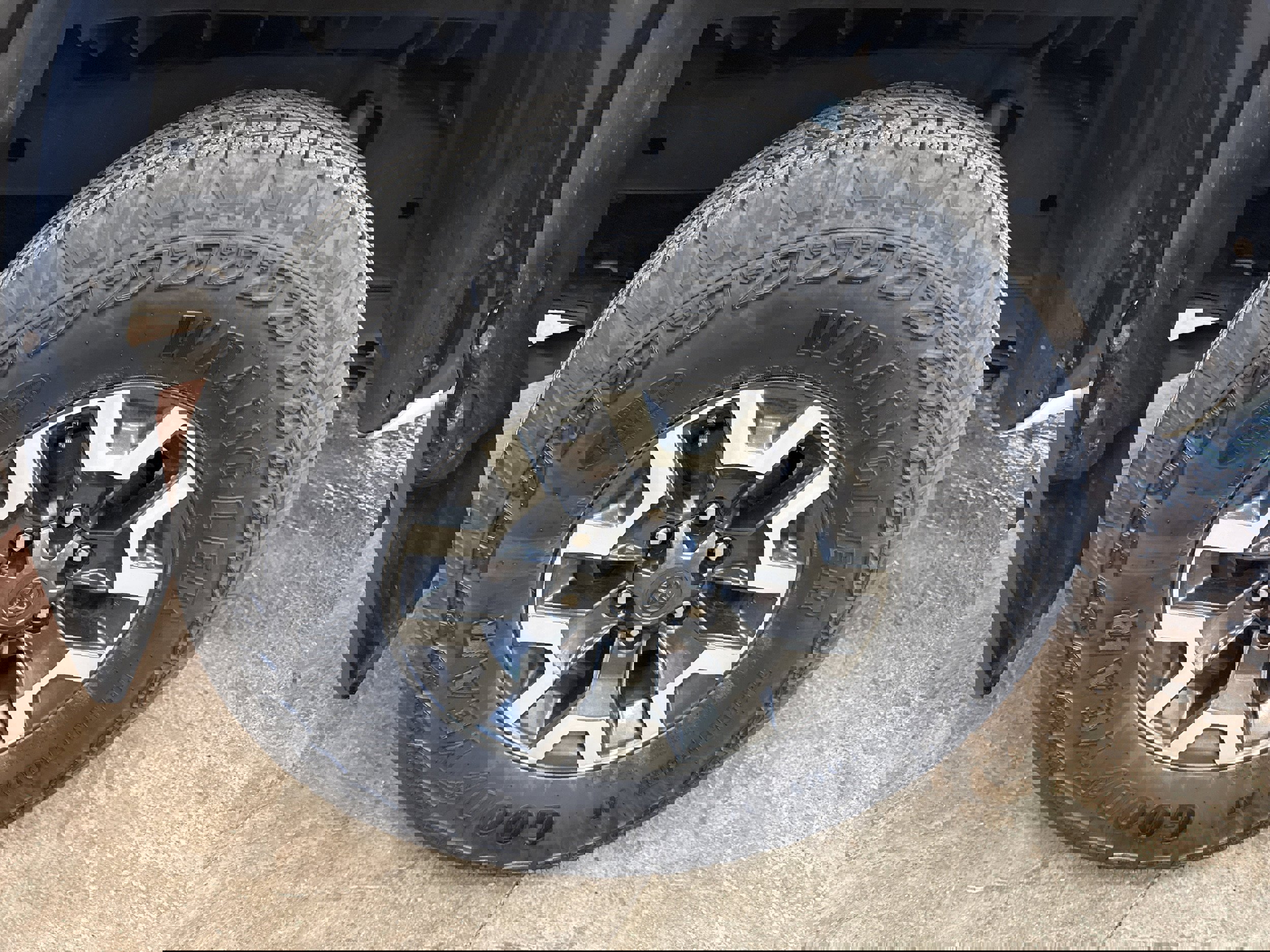 Used 2019 Toyota Tacoma TRD Off-Road image 10