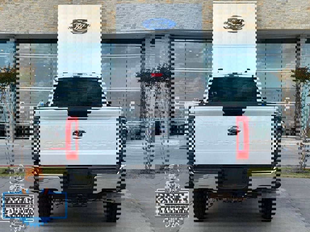 Used 2024 Ford F250 XLT w/ FX4 Off-Road Package AWD/4WD image 23